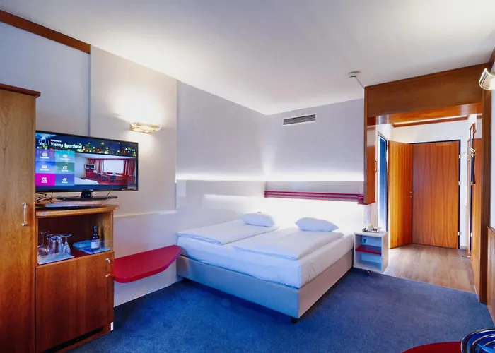 Vienna Sporthotel Готель