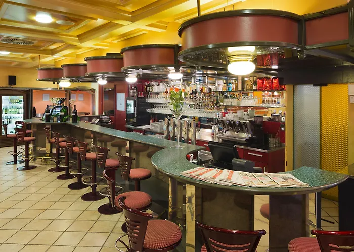Vienna Sporthotel Hotel 4*
