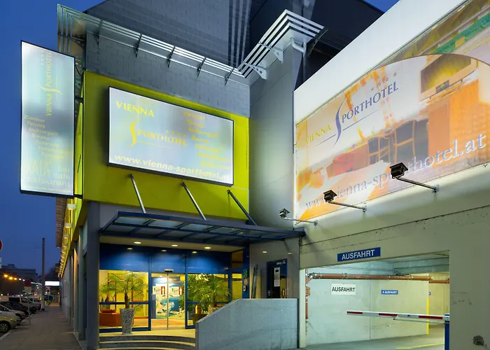 Vienna Sporthotel Готель Відень