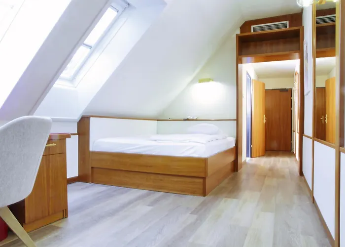 Готель Vienna Sporthotel 4*